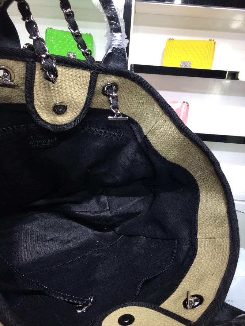 Ch**el shopping bags